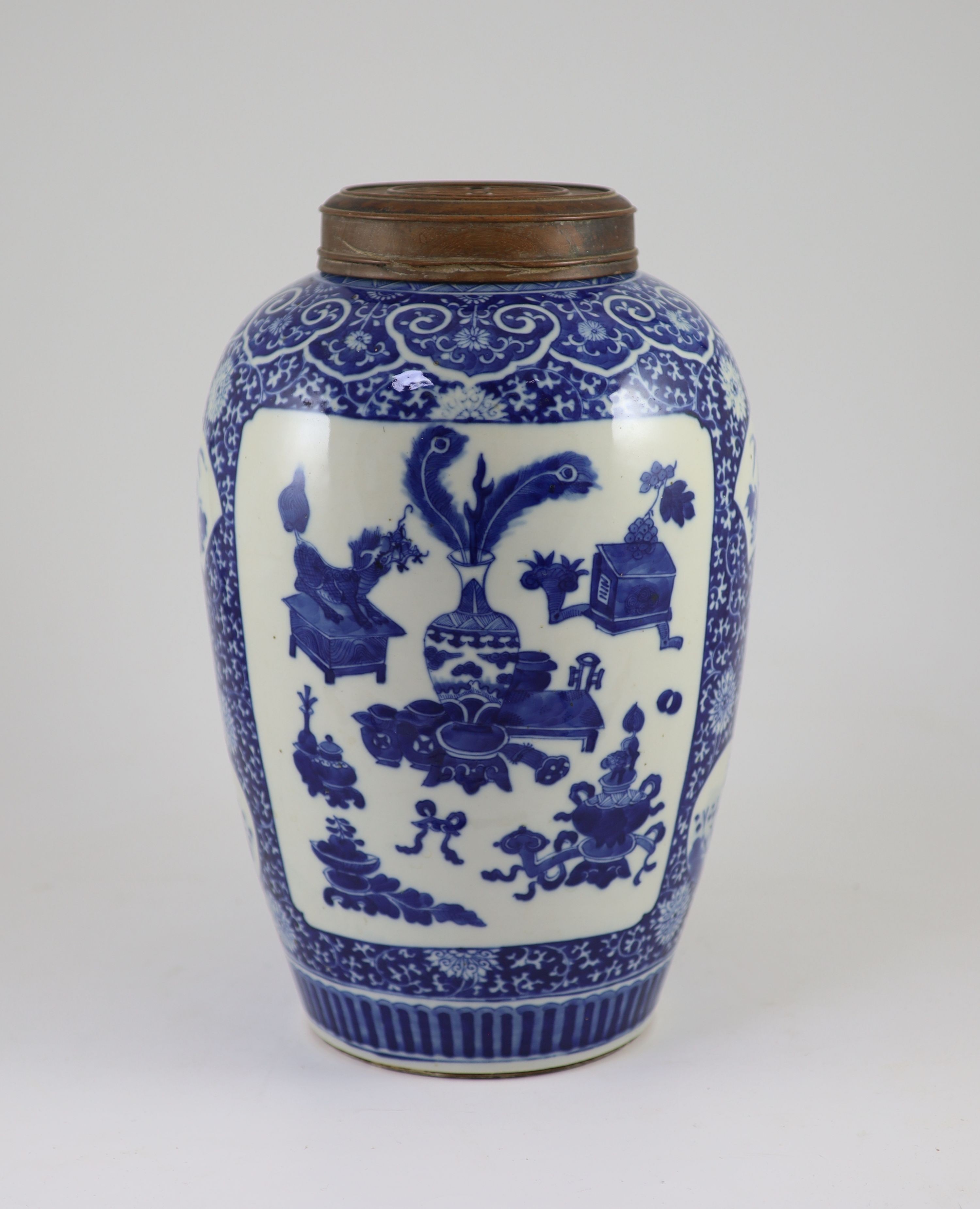 A large Chinese blue and white ovoid jar, 19th century, 35cm high, wood cover